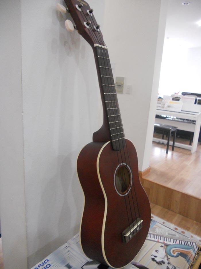 Đàn ukulele Suzuki SUK-1