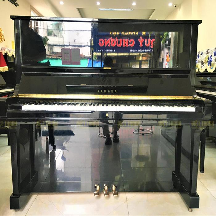 Ngoại hình đàn piano Yamaha U3H