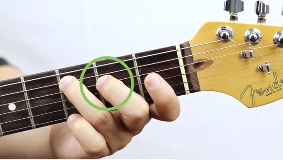 Cách bấm hợp âm đô trưởng guitar