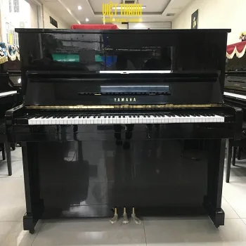 Yamaha U1E